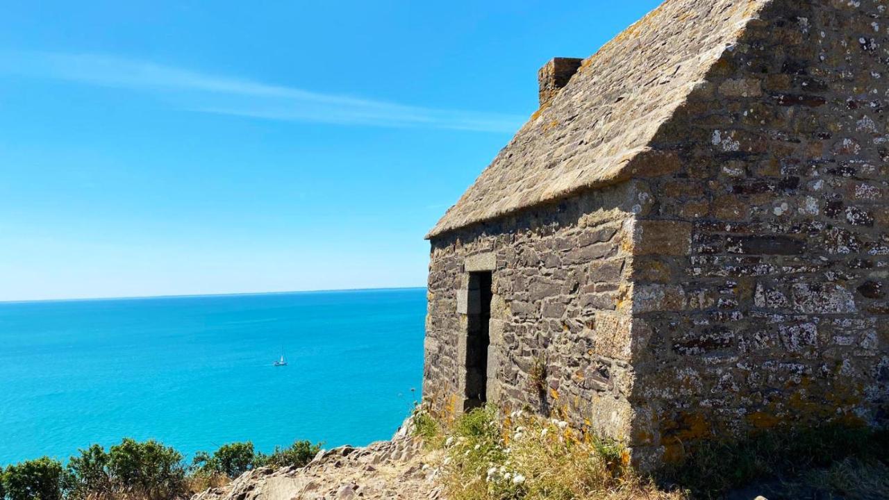 Maison De La Besliere Meuble De Tourisme 2 Etoiles Folligny Buitenkant foto